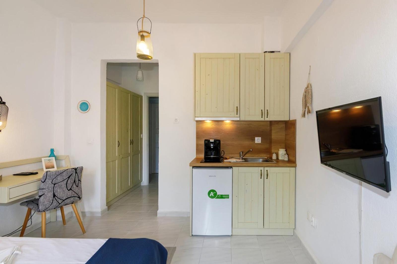 Ferienwohnung Nikiti Seafront Blue Exterior foto